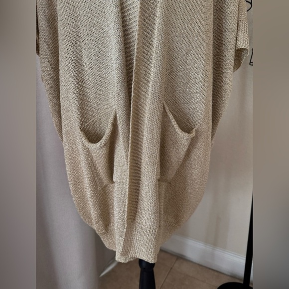 Lilly Pulitzer Women’s Medium Gold Metallic Open Cardigan - Picture 4 of 9
